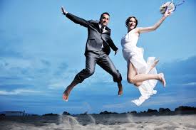Check spelling or type a new query. 10 Unusual Creative Ideas For Wedding Photography Phowd