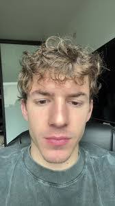 Caleb Hensley's Instagram, Twitter & Facebook