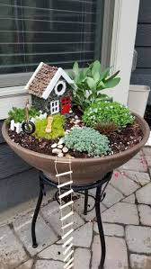 67 Schone Und Einfache Gartenideen Fur Kinder Die Man Gesehen Haben Muss Fairygarden Fairygardenideas Fairygardenforkids Newport Internati Feengarten Garten Design Miniaturgarten