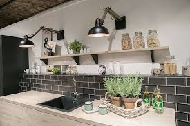 Kuchenfliesen machen das interieur lebendig. Wohnkonfetti Die Schonsten Einrichtungsideen Auf Einen Blick Wandfliesen Kuche Wohnung Kuche Kuche Gestalten Ideen