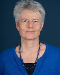 Dr. Sandra Lutz Hochreutener