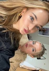 Amber Moorer's Instagram, Twitter & Facebook