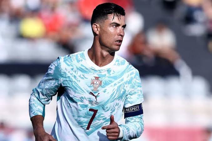 Ronaldo dẫn đầu thế hệ U40 ở World Cup 2026 - Tạp chí SaoStar