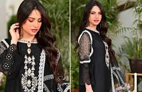 See what neelam sheikh (neehigh) has discovered on pinterest, the world's biggest collection of ideas. Neelam Muneer Is A Vision In Black Desi Attire Style Pk