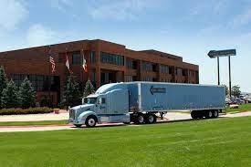 Werner Enterprises Is A Trucking Company Based In Omaha That Does Trucking Shipments That Travel Throughout America Canada And M Trucks Enterprise Big Trucks