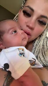 Laura Perrone (@lauraperrone2)