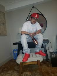 Contributions to the tribute of Allen O. Vargas Moreno