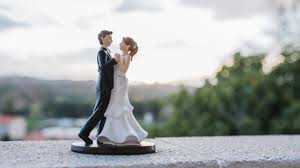 Wir haben passend zur eisernen hochzeit ein paar sprüche. Porzellanhochzeit Spruche Tipps Und Geschenke Gala De