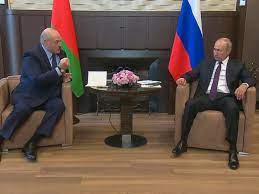 Selbst wenn den wütenden bürgern der sturz von lukaschenko gelingen sollte, gibt es noch immer wladimir putin. Belarus Vladimir Putin Has Alexander Lukashenko Just Where He Wants Him