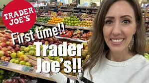 🇺🇸 Inside the MOST BEAUTIFUL Trader Joe's in New York City! (4K Tour)