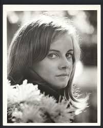 1971 DIANNE HULL Vintage Original Photo CHRISTMAS EVIL GIRLS ON THE ROAD