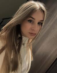 Qui est Mélanie Peetermans, la compagne du cycliste Jasper Philipsen ?