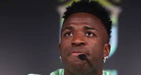 Fernandinho não descarta volta ao futebol paranaense