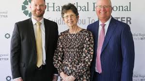 Carolyn Schreiner named 2023 Volunteer of the Year at Hannibal Regional  Auxiliary Awards