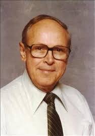 Linda Susi's Instagram, Twitter & Facebook