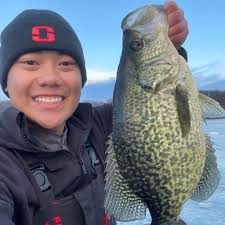 BEHEMOTH CRAPPIE!! 🐷🐷🐷 #fishing #fishinglife #crappiefishing #crappie  #crappiemagnet #Minnesota