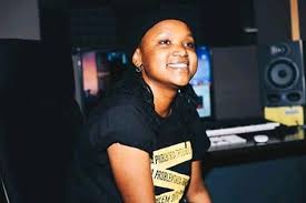 Nadia started her career in singing from early life and started her music career in. Fena Gitu Biography Age Career Net Worth Education Ajay Sams