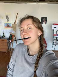 Hello all, can anyone recommend a car technician who is able to look at  headlights and not require an appointment? My front right low-beam decided  to not work yesterday.