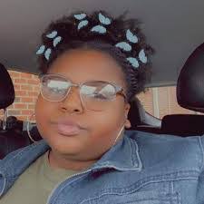 Deon Higgins's Instagram, Twitter & Facebook