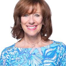 🎉 I'm beyond thrilled to announce that I've officially graduated with my  Master's in Data Science from the University of Miami!