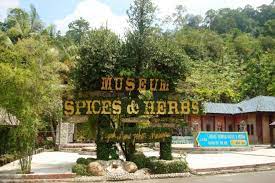 All are sold by weight ordered. Taman Herba Nasuha Nasuha Herbs Spice Farm Johor Lokasi Percutian