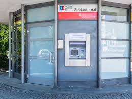Kfw in frankfurt, germany 10: Ostsachsische Sparkasse Dresden Sb Filiale Dresden Albertplatz Albertplatz