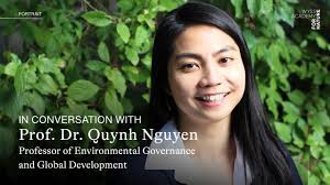 Aryamanesh leads art workshops for refugees in The Hague