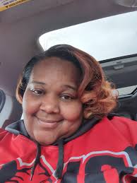 38 single born in Mississippi an but now in Atlanta tryna figure it out  what it do ladies