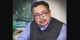 Vinod Dua remains extremely critical and fragile': Daughter