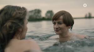 Nina gummich, alicia von rittberg nude lotte am bauhaus (2019) 720p watch  online  нина гуммих, алисия фон риттберг баухаус