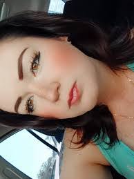 Amber Denney's Instagram, Twitter & Facebook