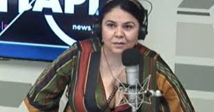 In un'altra intervista, poche ore prima, aveva detto: Raffaele Morelli Durissimo Contro Michela Murgia Devi Stare Zitta E Ascoltare Libero Quotidiano