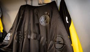 Borussia dortmund's special edition kit commemorating the club's 110th anniversary sold out in just 150 minutes following its release on saturday. Fox Soccer On Twitter Thoughts On Dortmund S Blackout Jerseys To Celebrate Their 110th Anniversary