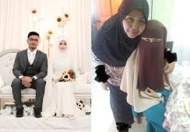 Semenjak dua tahun yang lalu, saat diterima kuliah, aku tinggal di bandung. Mangsa Gosip Di Sekolah Kini Suami Isteri Tak Sangka Cikgu Geografi Jadi Mak Mentua Pakai Purdah Sebab Tak Mahu Mereka Cam Viral Mstar