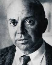 571 Commercial Street