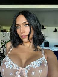 TW Pornstars - 1 foto. Cleopatra Westbrook. Twitter. Hi 💕. 4:21 PM - 1 Oct  2022