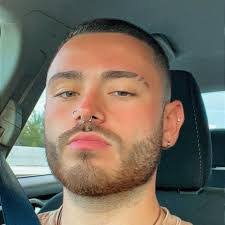 Chris Clemente's Instagram, Twitter & Facebook