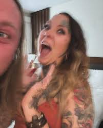 Happiest of birthdays to the worlds raddest mother, wife and friend! Here's  to many more times sprinting around the sun. Love ya @rayuhdarkness