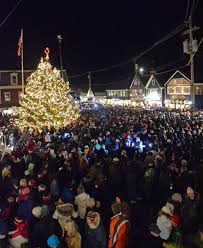 Best Christmas Celebrations In New England Dock Square Tree Lighting Kennebunkport Maine Lovekpt Christmas Celebrations Christmas In England Christmas Fun