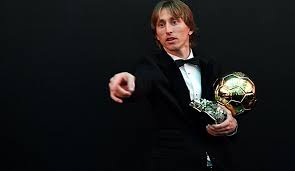 Lionel messi has won the ballon d'or award six times, cristiano ronaldo has won the award five times. Luka Modric Von Real Madrid Gewinnt Ballon D Or 2018 Das Pro Und Contra