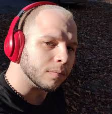 Strictly females only; please, respect that. Name: Keith Hurst 391963  Connecticut Age: 30 Messaging him is FREE!!!!!!!! Bio: “A special real and  abiding friendship is what I have been waiting patiently for.