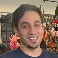 600+ Profile mit dem Suchbegriff „Tariq“