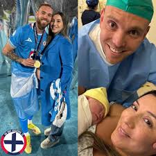 El mejor gol de su vida!💙👼🏻 Ya nació la bebé de Rodolfo Rotondi y  Carolina Alva. Por ello, el jugador de Cruz Azul se mostró muy feliz en  redes sociales y escribió