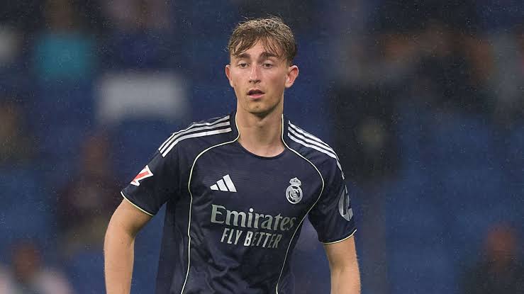 Dean Huijsen vows to be 'worthy' of Real Madrid number 4 shirt after  inheriting legend Sergio Ramos' jersey | Goal.com