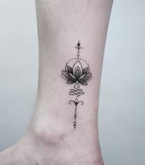These tattoos are generally carried out by people who are connected with nature, on their wrist, arms, neck, back, legs or waist. 25 Simple And Small Tattoo Designs For Women Tikli