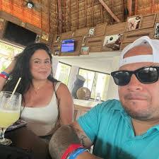 Hector Araiza's Instagram, Twitter & Facebook