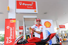 2021 team mates memberships now available! Andrea Iannone Fuels Excitement For The Shell Malaysia Motorcycle Grand Prix Autofreaks Com