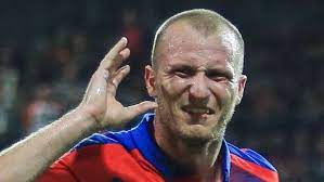 Michael krmenčík (born 15 march 1993) is a czech professional footballer who plays as a forward for greek club paok, on loan from belgian side club brugge, and the czech republic national team. Krmencik Miri Za Simonem Delim Odletel Na Zdravotni Prohlidku Do Brugg Aktualne Cz