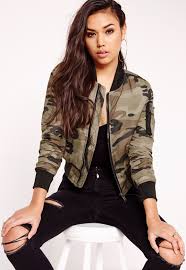 Missguided Bomber Vert Kaki Imprime Camouflage Military Outfit Camo Bomber Jacket Outfit Bomber Jacket Outfit