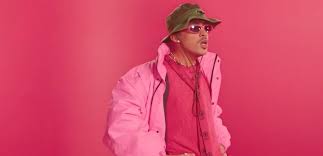 The two received 14 mentions each, and are both nominated for artist of the year. Bad Bunny Estrena El Video Para Yo Perreo Sola Revista Marvin